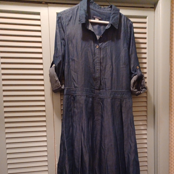 Tommy Hilfiger Dresses & Skirts - Tommy Hilfiger ladies dress